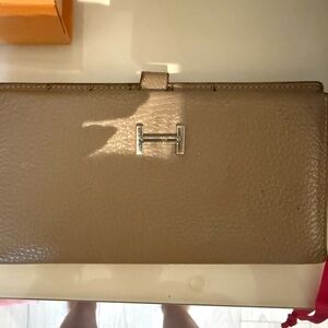 Taupe Leather Wallet with Silver Accent